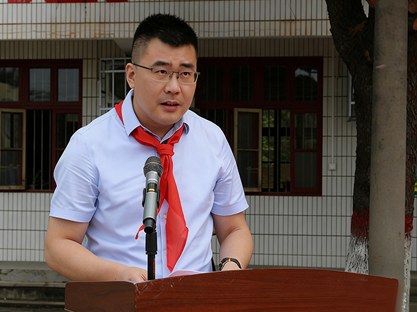 ɽ��ʡ����֮�ǽ�������ᰮ�ľ�����ʽ��������������ܫСѧ����